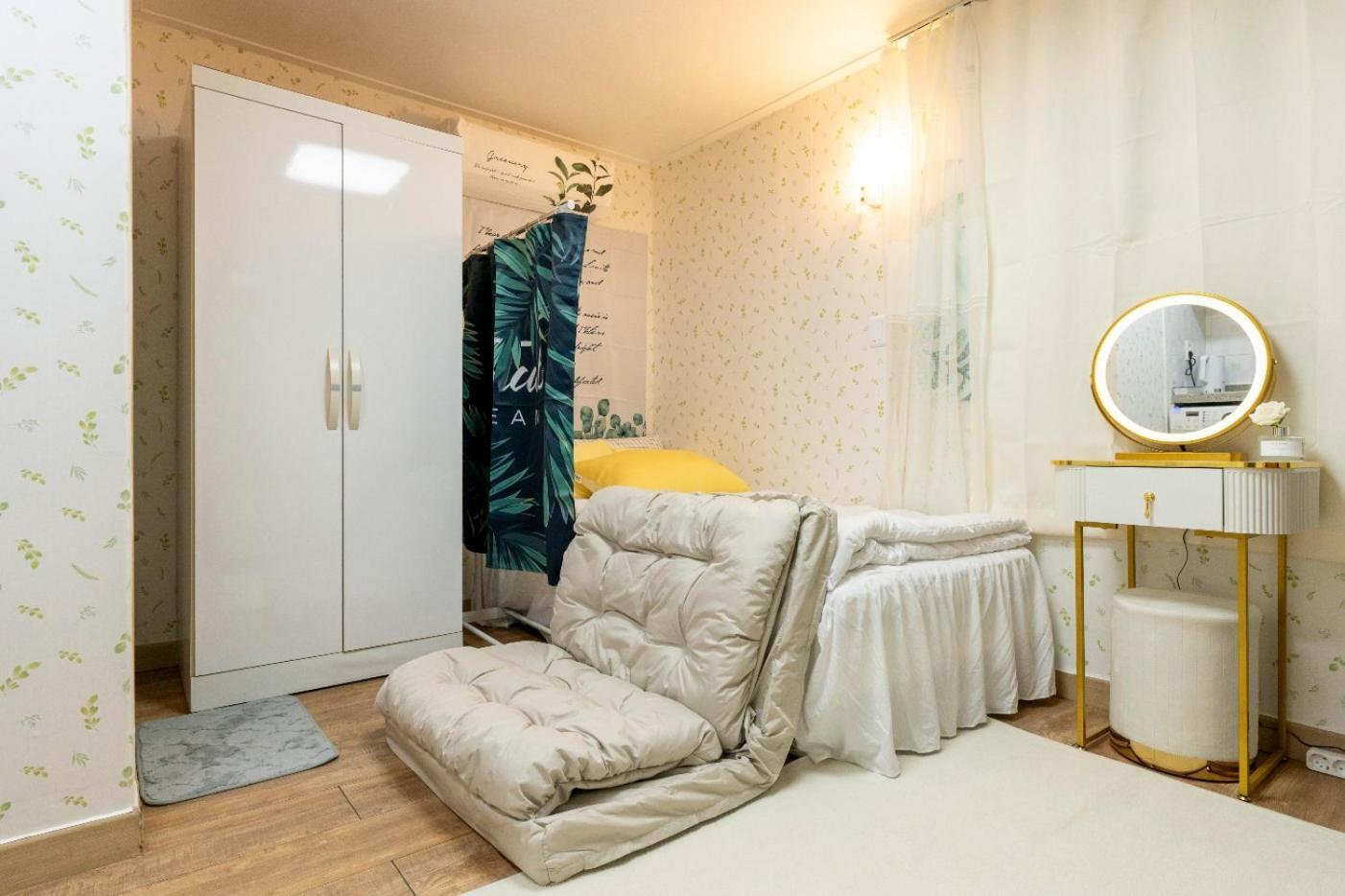 Yeonhuidong Kelly Villa *